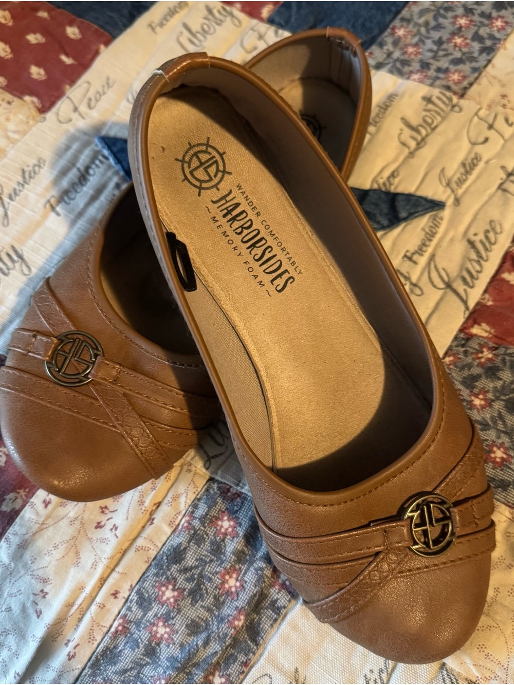 Women’s Tan Comfort Ballet Flats